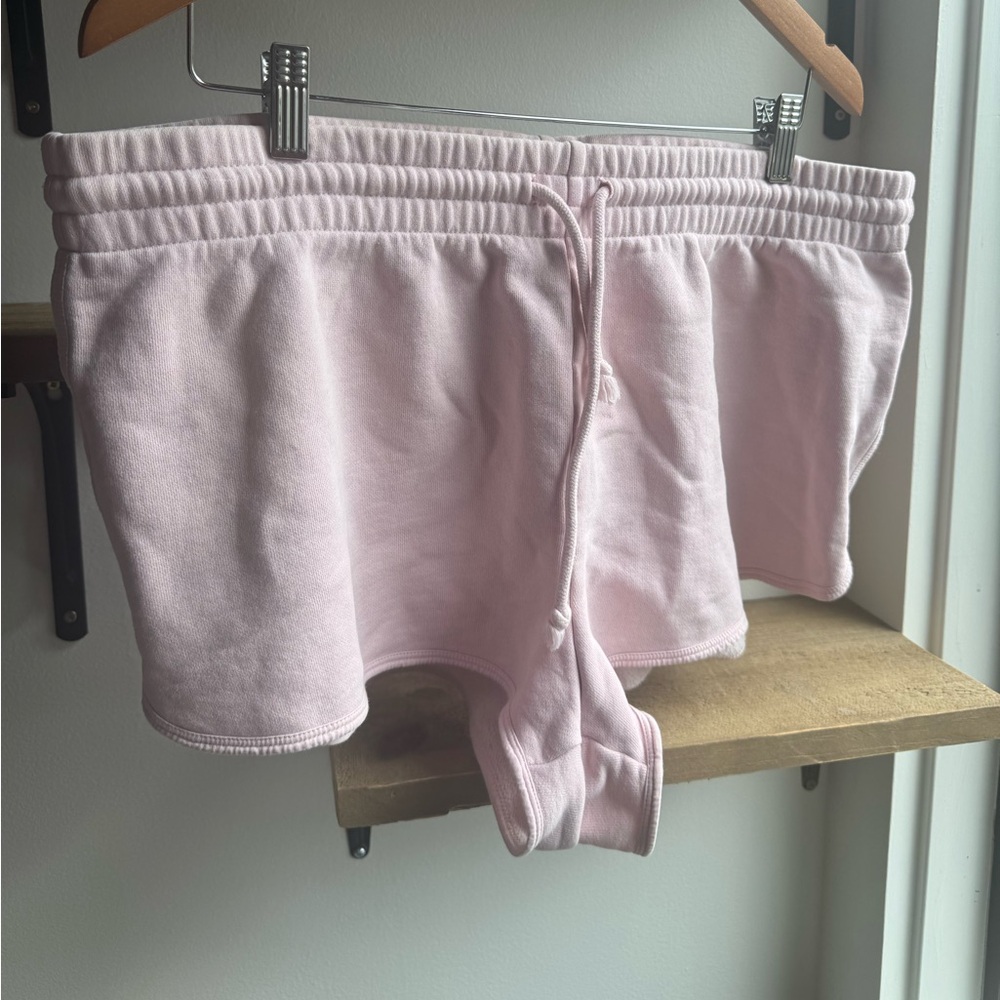 TNA Cozy Fleece Boyfriend Dolphin Short in Soft Pink